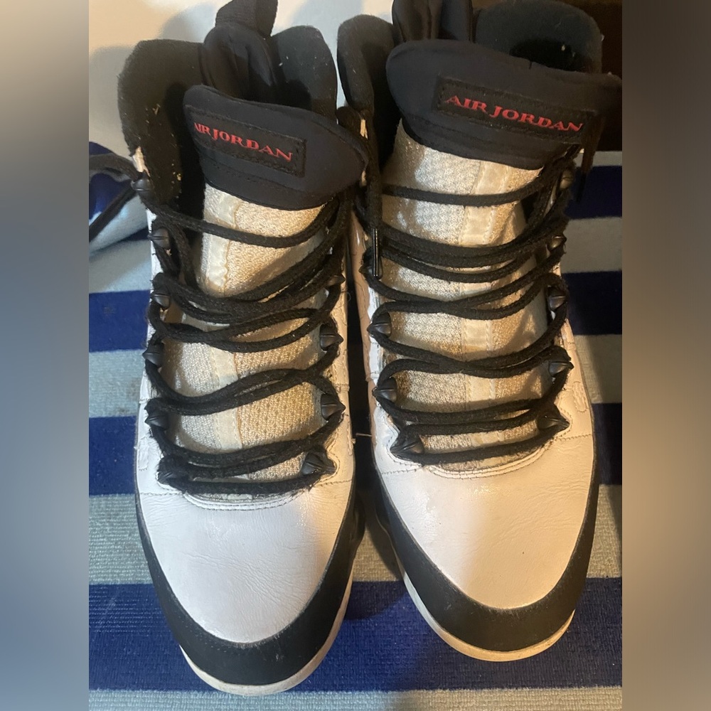 Palm angels recovery size 9.5 .. Space jam og size 9